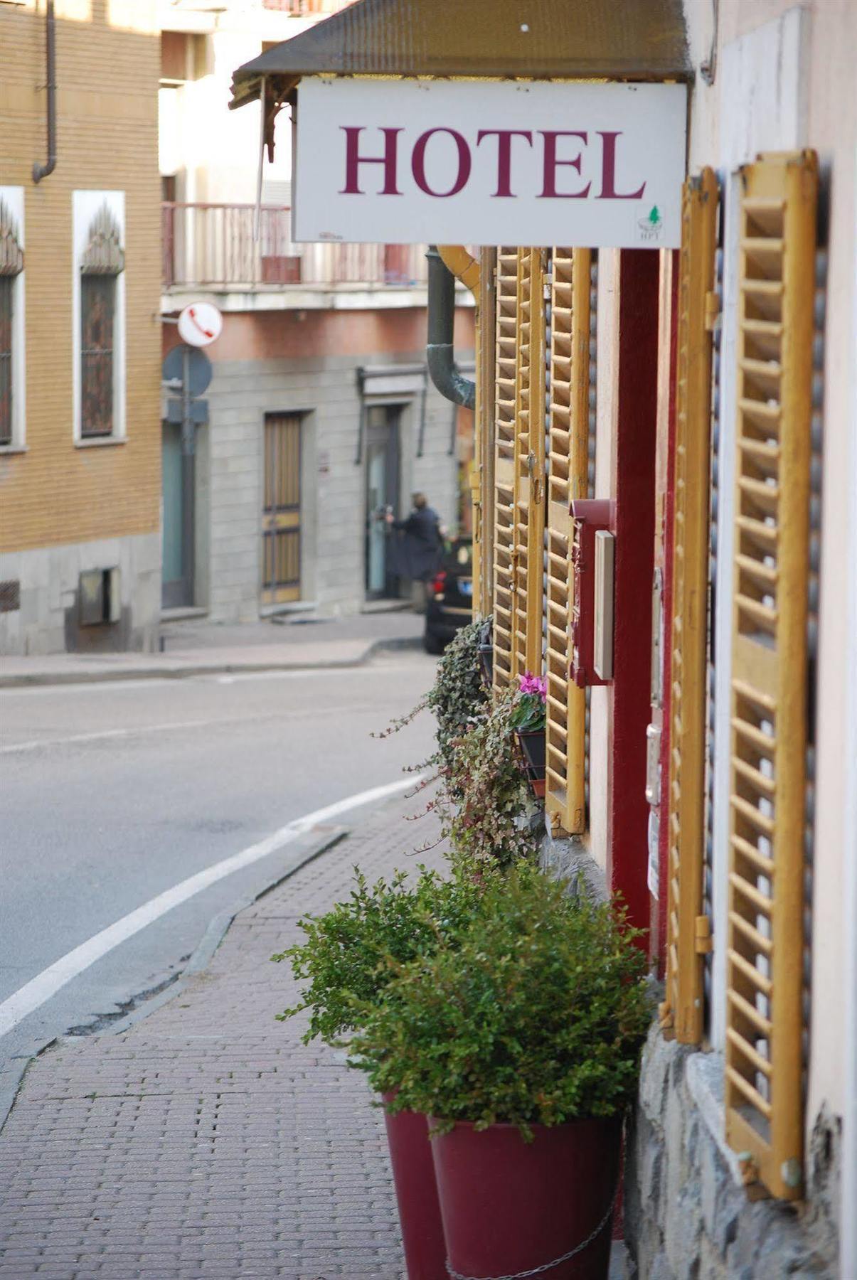 Hotel Pino Torinese Extérieur photo