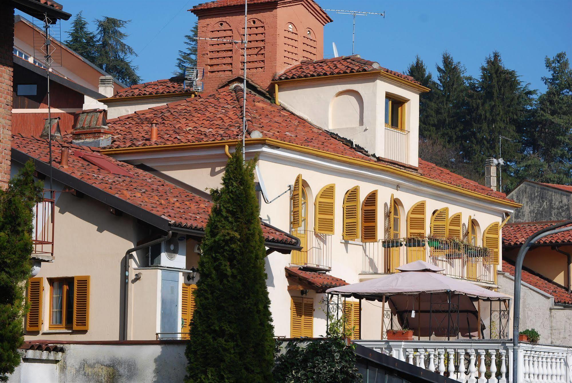 Hotel Pino Torinese Extérieur photo